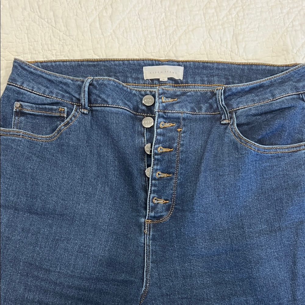 High-Rise Button-Fly Ankle Jeans in Dark Blue